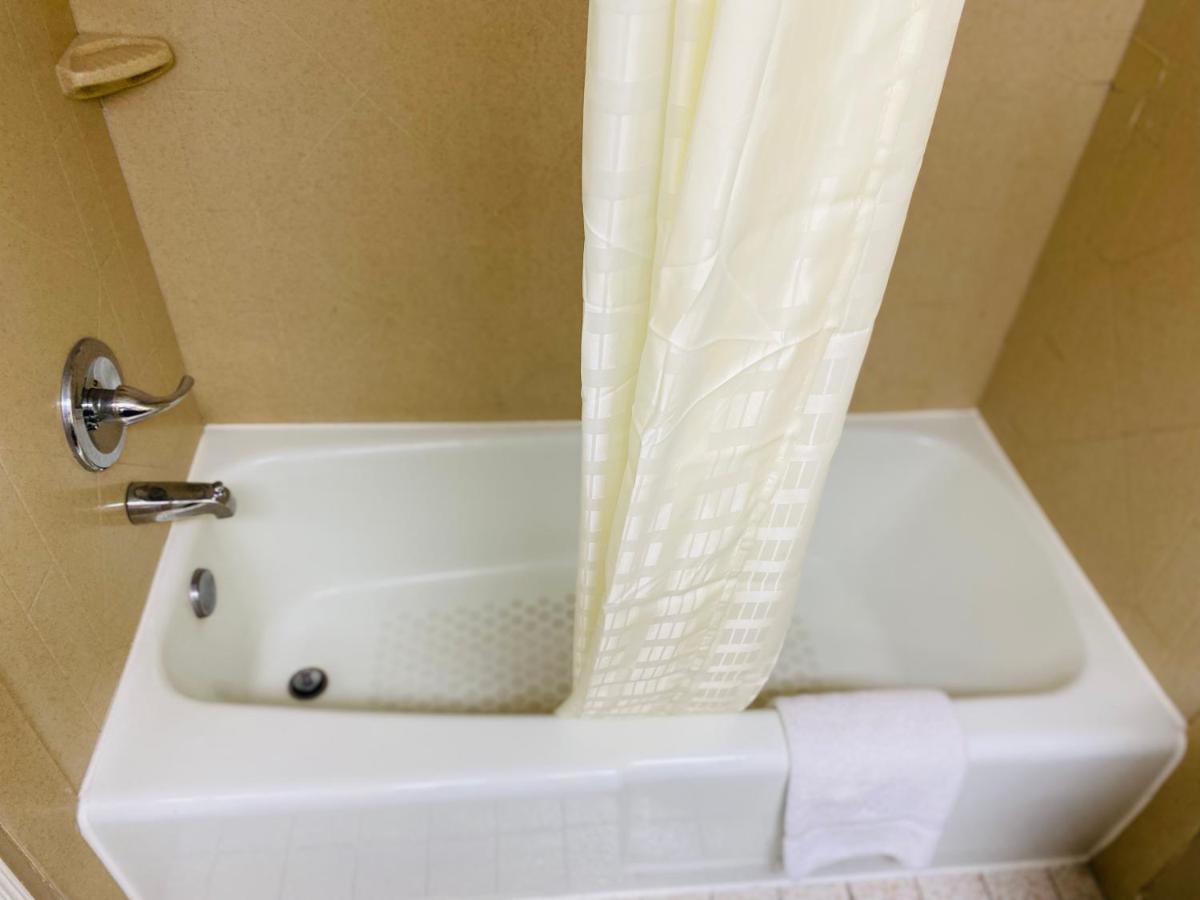 Super 8 By Wyndham New Iberia Motel Ngoại thất bức ảnh
