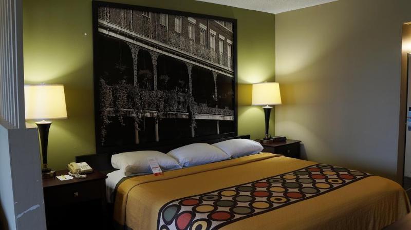 Super 8 By Wyndham New Iberia Motel Ngoại thất bức ảnh